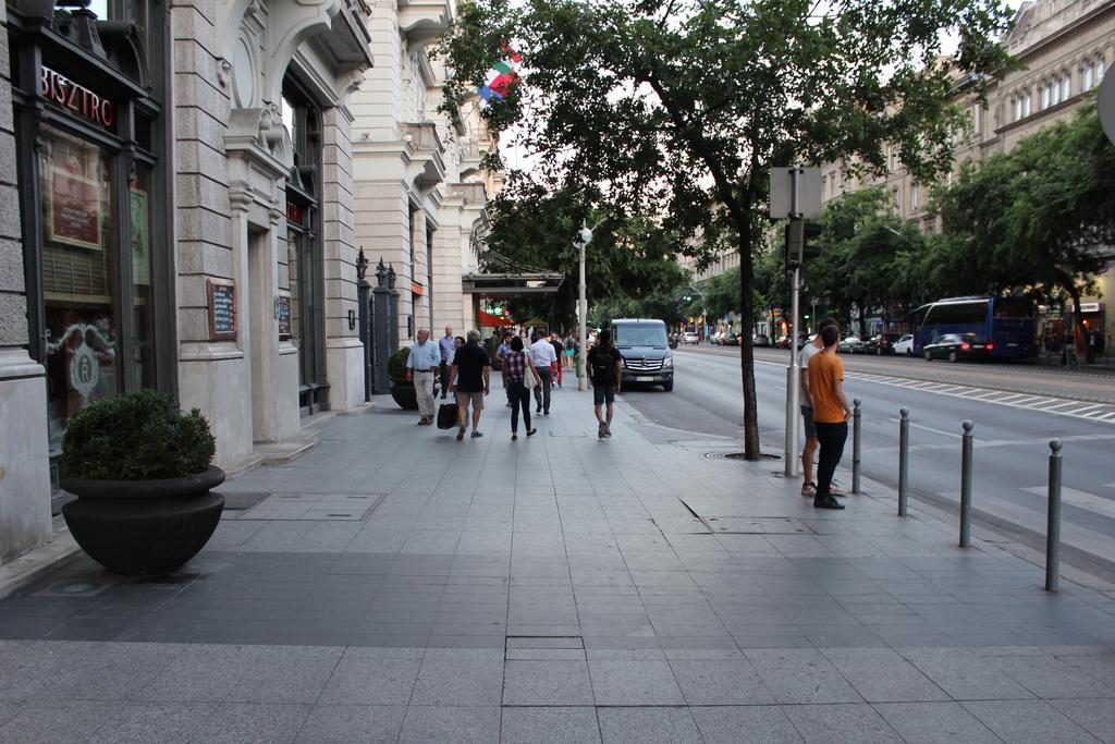 Ccc Apartments Budapest Extérieur photo